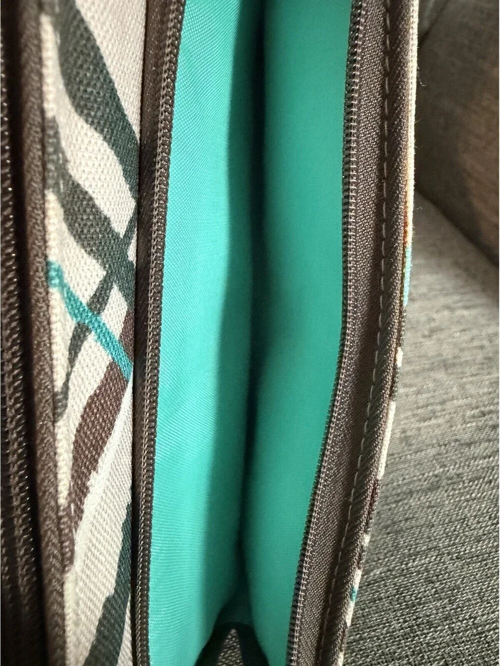 Thirty One Perfect Cents Zip Wallet In Sea Plaid Pattern Bifold